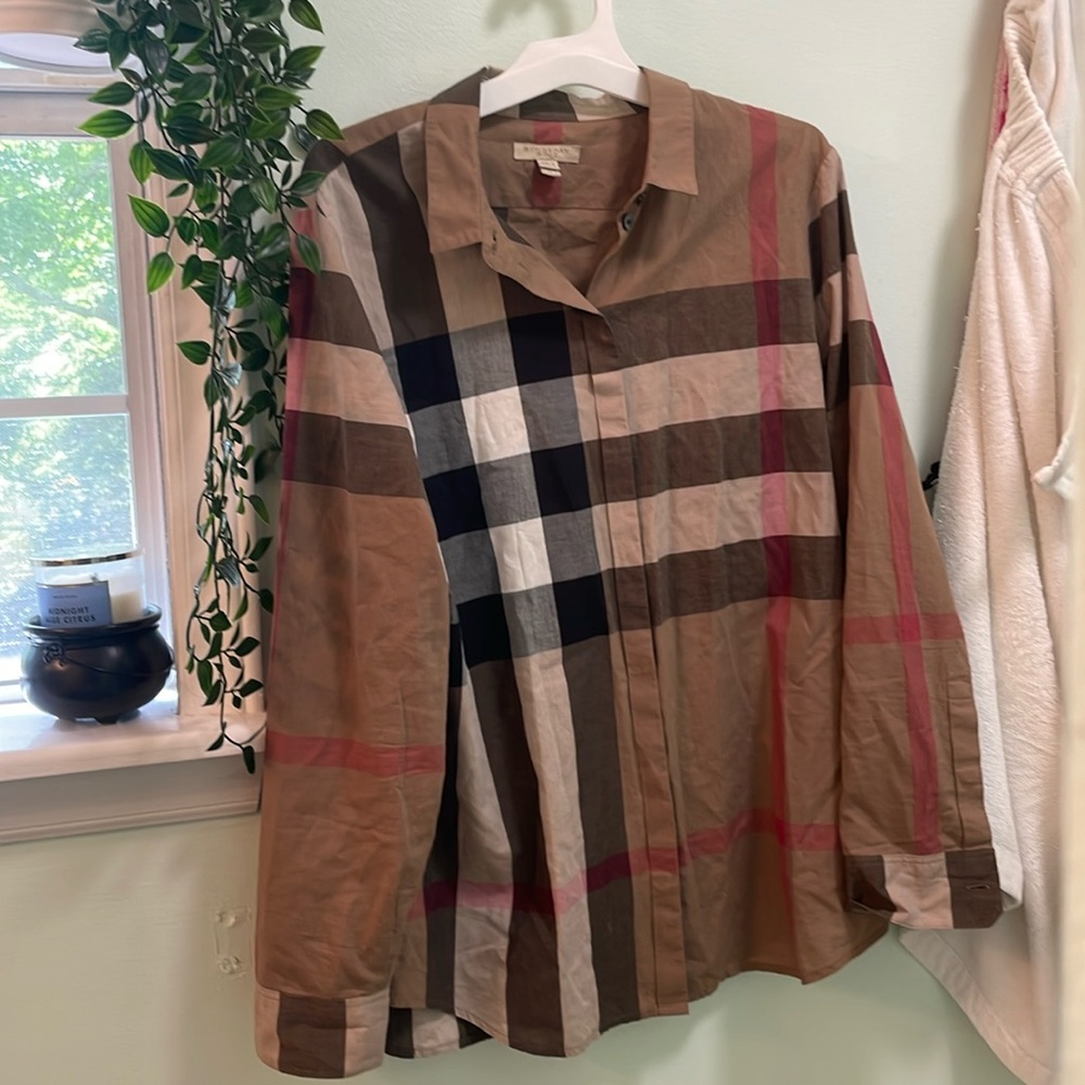 Burberry button up